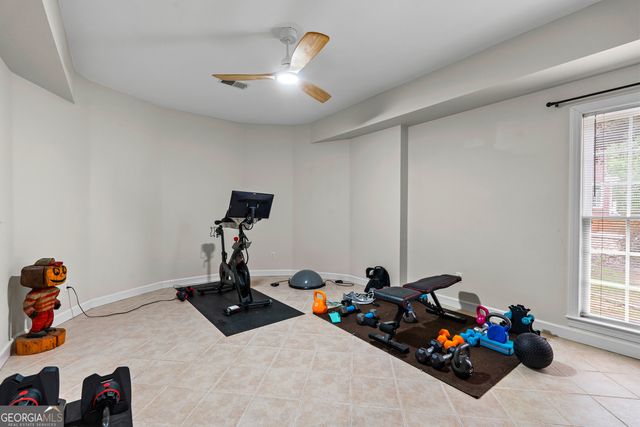 105 Woodleigh Drive, Fayetteville, GA 30215