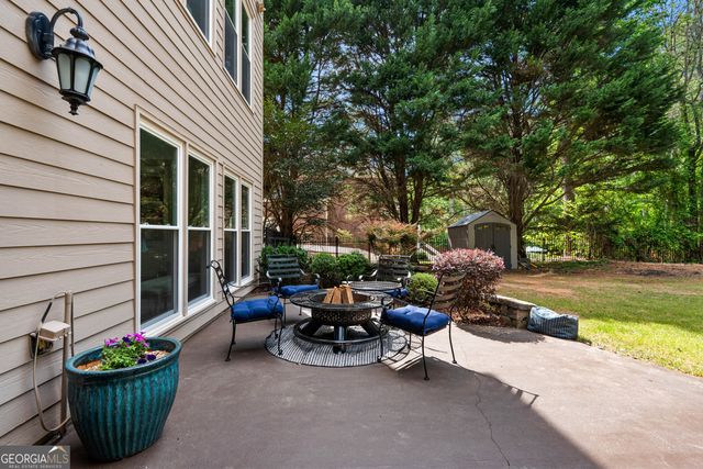 105 Woodleigh Drive, Fayetteville, GA 30215