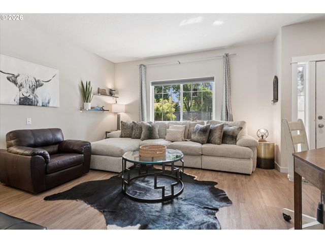 6148 Se DUKE St, Portland, OR 97206
