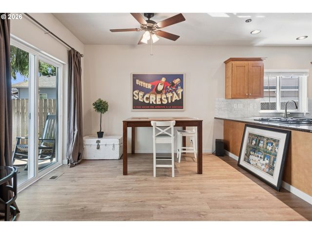 6148 Se DUKE St, Portland, OR 97206