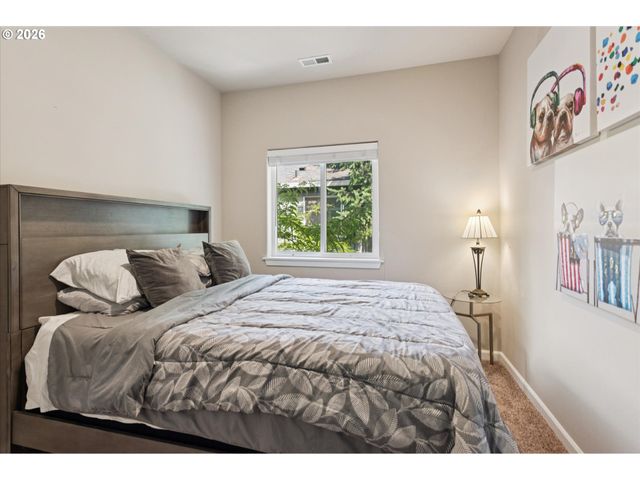 6148 Se DUKE St, Portland, OR 97206