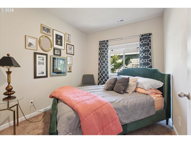6148 Se DUKE St, Portland, OR 97206