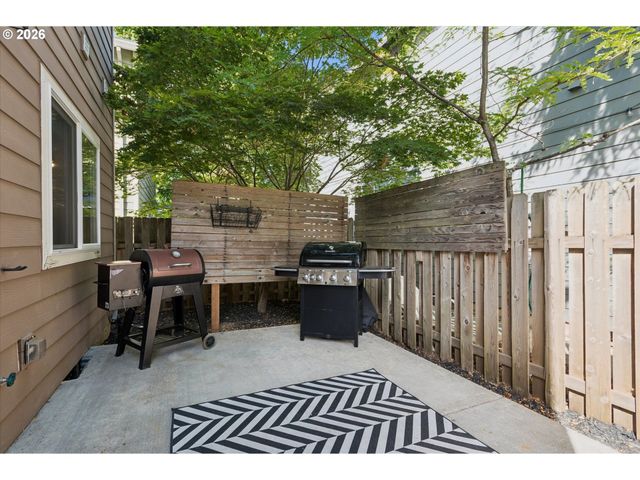 6148 Se DUKE St, Portland, OR 97206