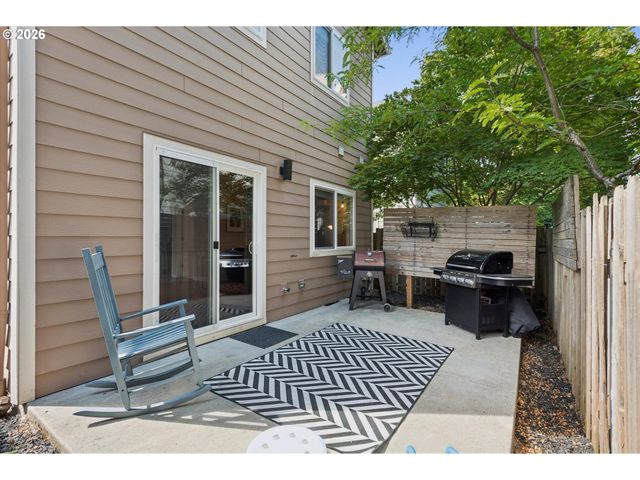 6148 Se DUKE St, Portland, OR 97206
