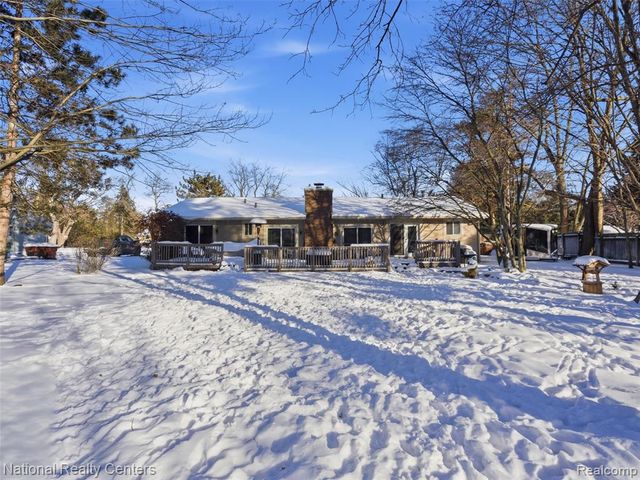 5470 Jamestown Road, Utica, MI 48317