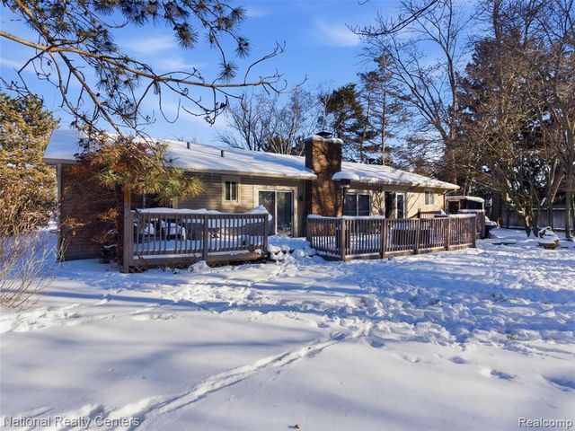 5470 Jamestown Road, Utica, MI 48317