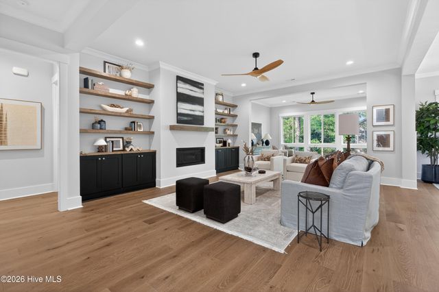 8312 Vintage Club Circle, Wilmington, NC 28411