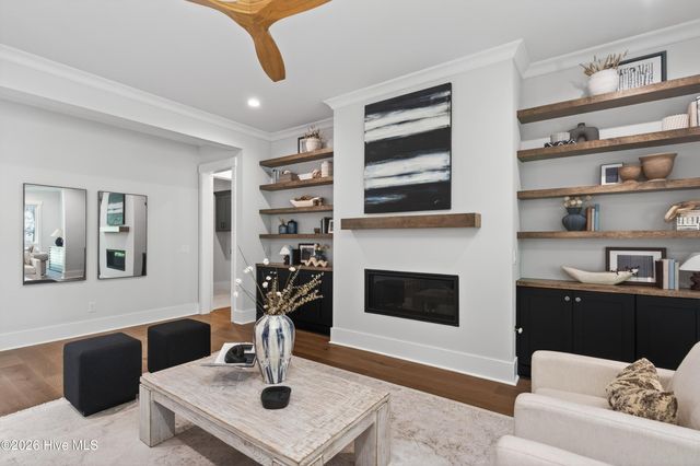 8312 Vintage Club Circle, Wilmington, NC 28411