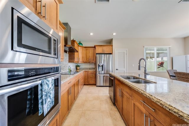 91-1252 Kaikohola Street D53, Ewa Beach, HI 96706