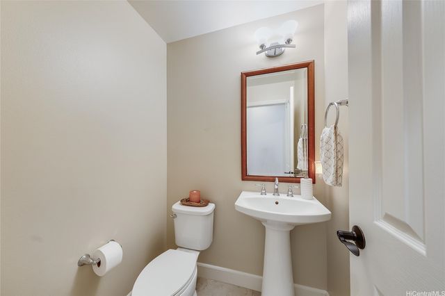 91-1252 Kaikohola Street D53, Ewa Beach, HI 96706