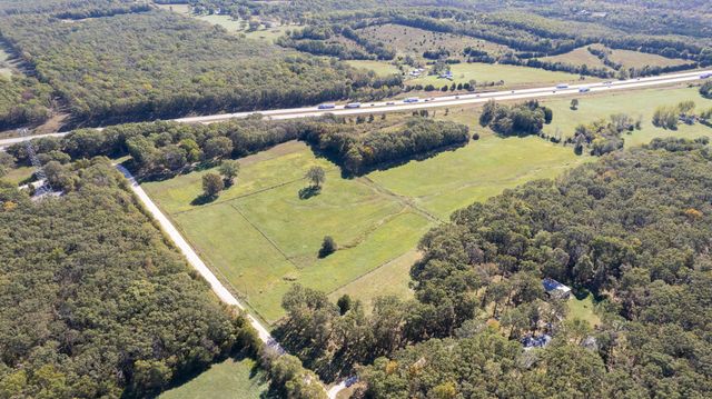 800 Country Trails Road, Conway, MO 65632