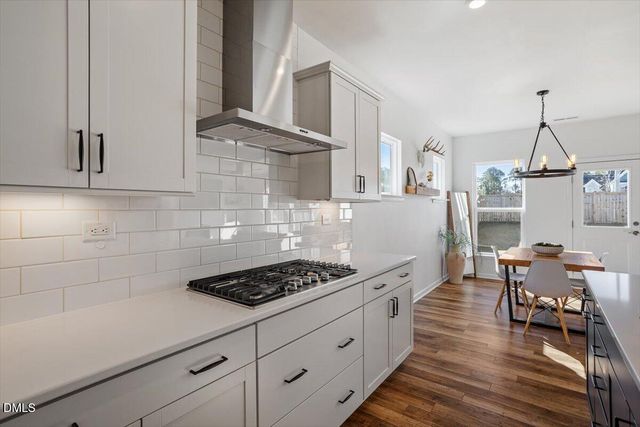 3635 Autumn Creek Drive, Fuquay Varina, NC 27526