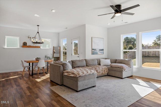 3635 Autumn Creek Drive, Fuquay Varina, NC 27526