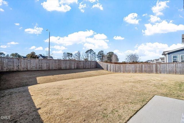 3635 Autumn Creek Drive, Fuquay Varina, NC 27526