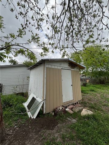 4933 CONCORD, Corpus Christi, TX 78415