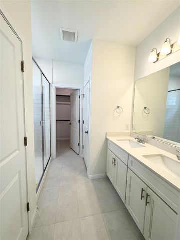 318 Young ST, Buda, TX 78610
