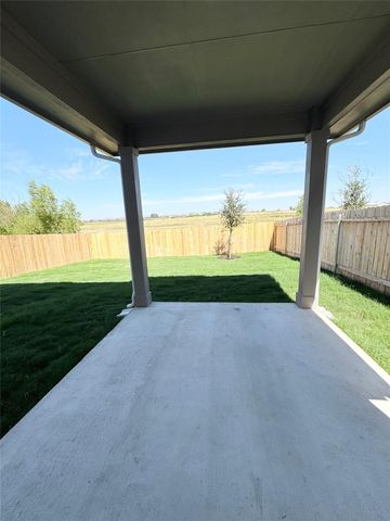 318 Young ST, Buda, TX 78610