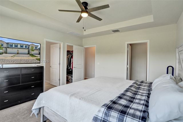 2138 S Appleton Cir S, Oakland Park, FL 33309