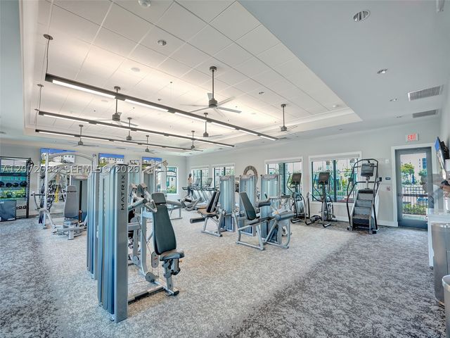 2138 S Appleton Cir S, Oakland Park, FL 33309