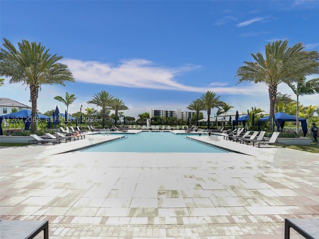 2138 S Appleton Cir S, Oakland Park, FL 33309