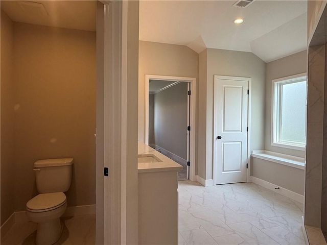 31428 W 85th Terrace, De Soto, KS 66018