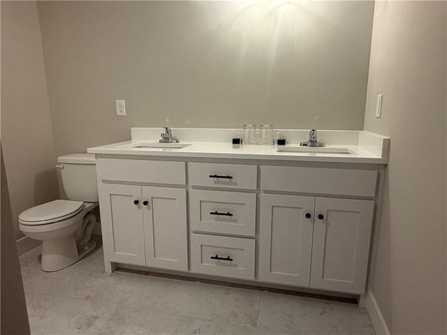 31428 W 85th Terrace, De Soto, KS 66018