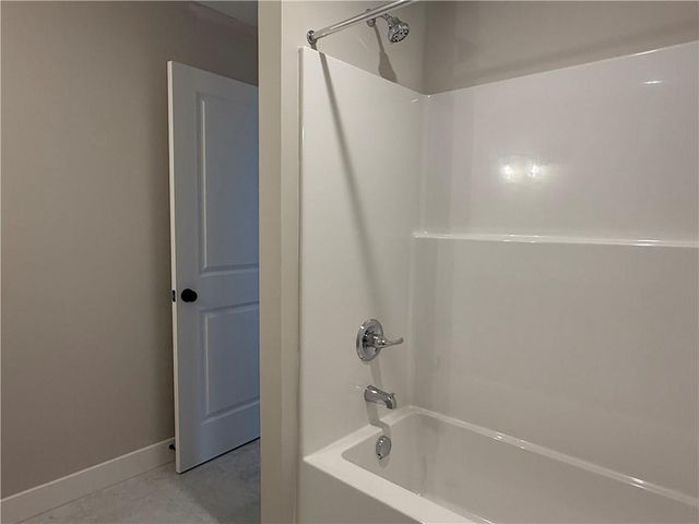 31428 W 85th Terrace, De Soto, KS 66018