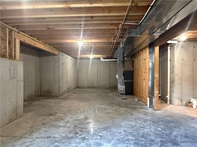 31428 W 85th Terrace, De Soto, KS 66018
