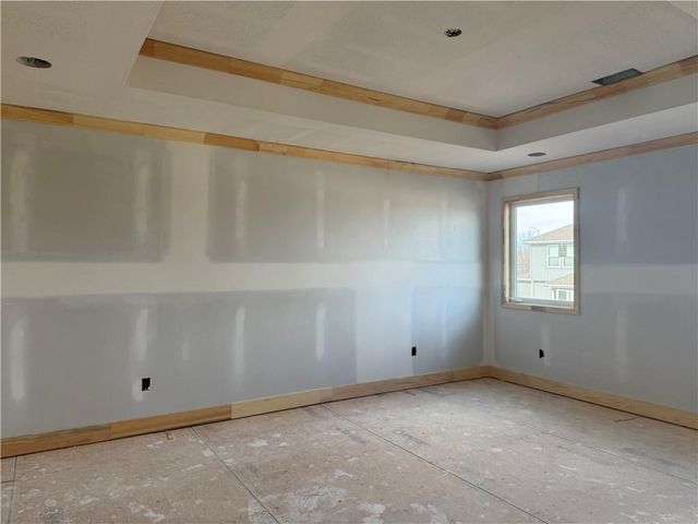 31428 W 85th Terrace, De Soto, KS 66018