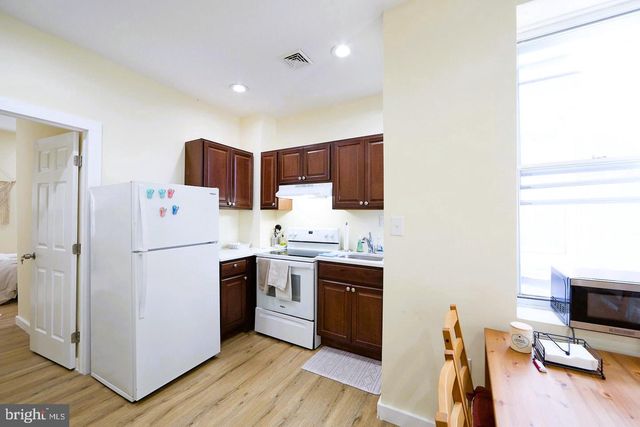 1558 N RANDOLPH ST, Philadelphia, PA 19122