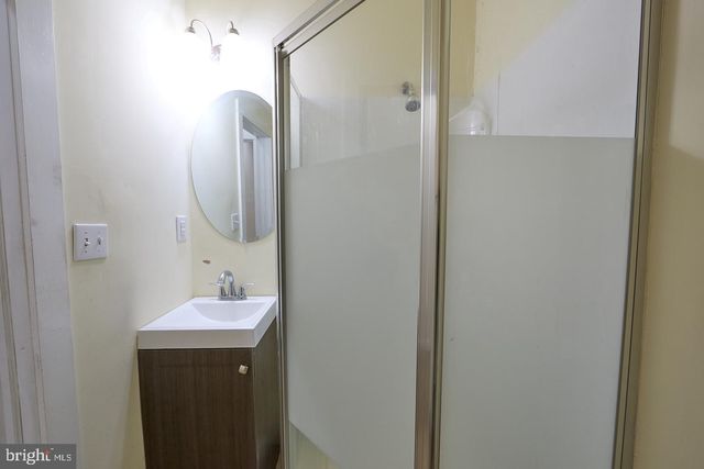 1558 N RANDOLPH ST, Philadelphia, PA 19122