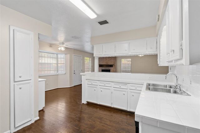 11007 Gatlinburg Drive, Houston, TX 77031