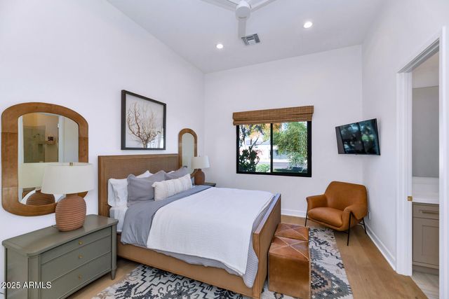 4147 E CLARENDON Avenue, Phoenix, AZ 85018