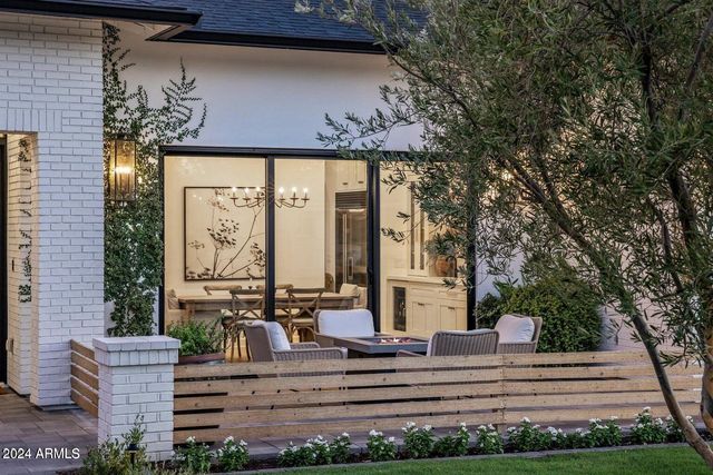 4147 E CLARENDON Avenue, Phoenix, AZ 85018