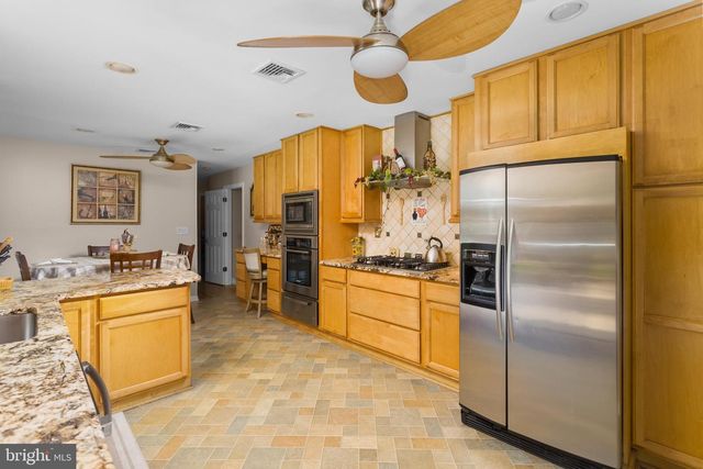 415 MAIN ST, Hamilton Township, NJ 08620