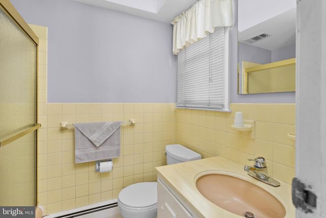 415 MAIN ST, Hamilton Township, NJ 08620