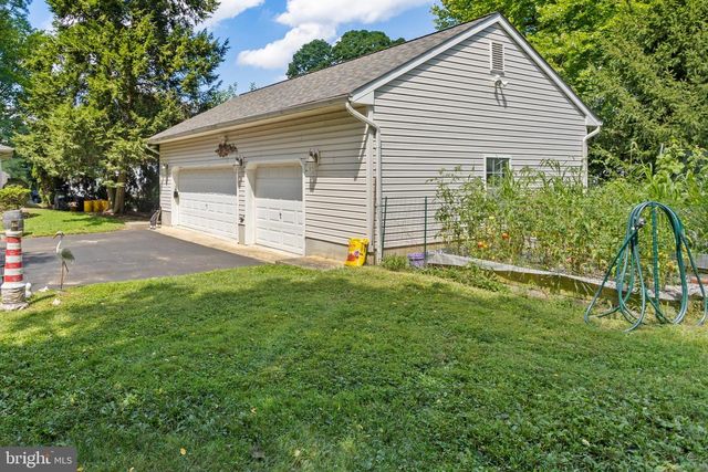 415 MAIN ST, Hamilton Township, NJ 08620