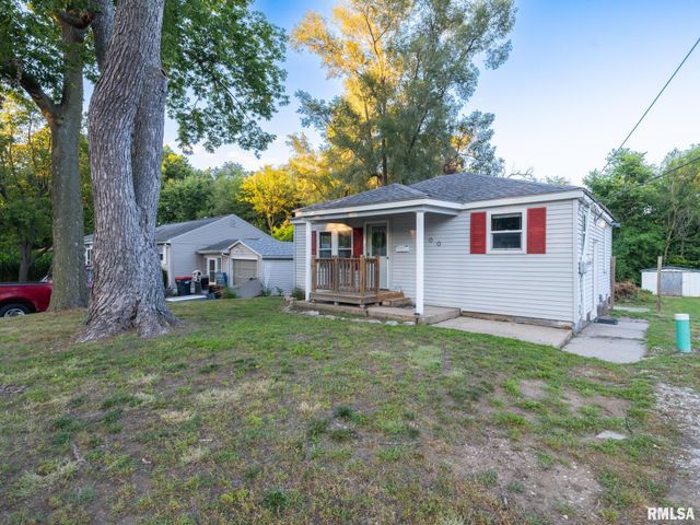 100 DONNA Court, Pekin, IL 61554