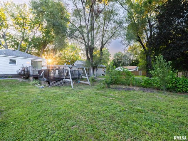 100 DONNA Court, Pekin, IL 61554