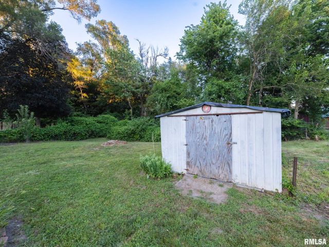 100 DONNA Court, Pekin, IL 61554