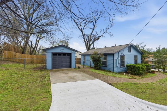 1516 Baxley Street, Carrollton, TX 75006