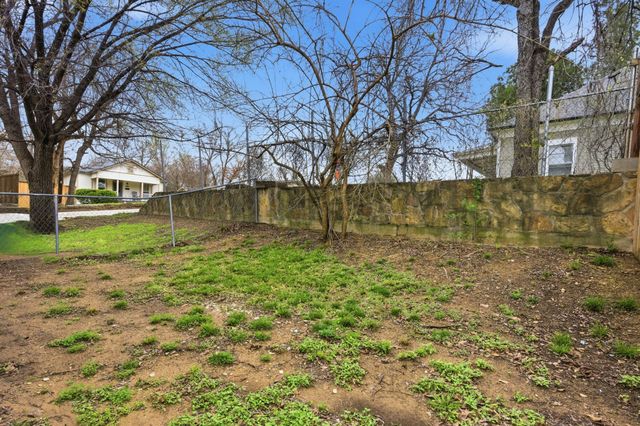 1516 Baxley Street, Carrollton, TX 75006