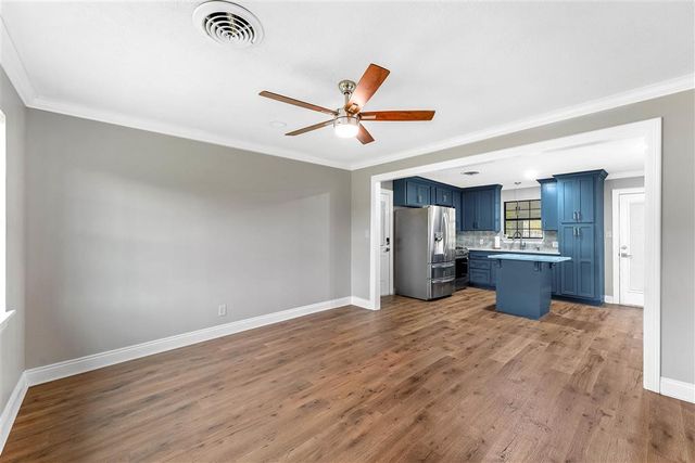 802 E Carlton St Street, Sulphur, LA 70663