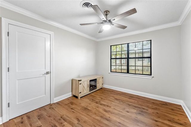 802 E Carlton St Street, Sulphur, LA 70663