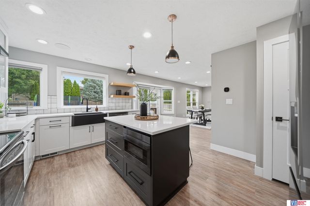 6456 Parducci Drive, Lincoln, NE 68526