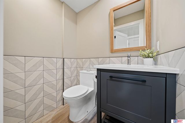 6456 Parducci Drive, Lincoln, NE 68526