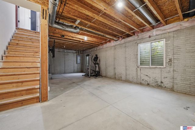 6456 Parducci Drive, Lincoln, NE 68526
