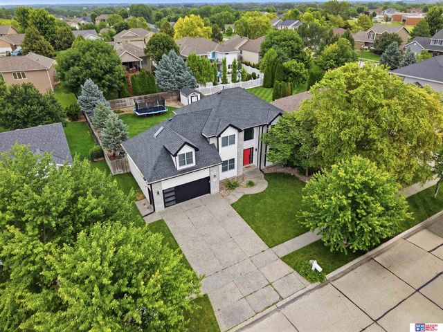 6456 Parducci Drive, Lincoln, NE 68526