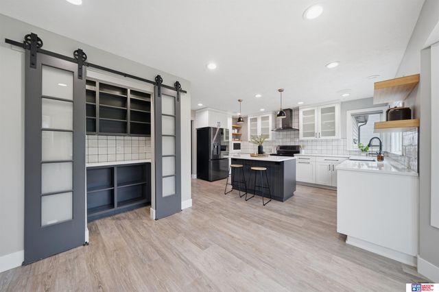 6456 Parducci Drive, Lincoln, NE 68526