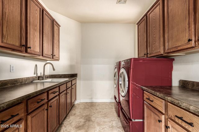 4935 W COMANCHE Drive, Eloy, AZ 85131